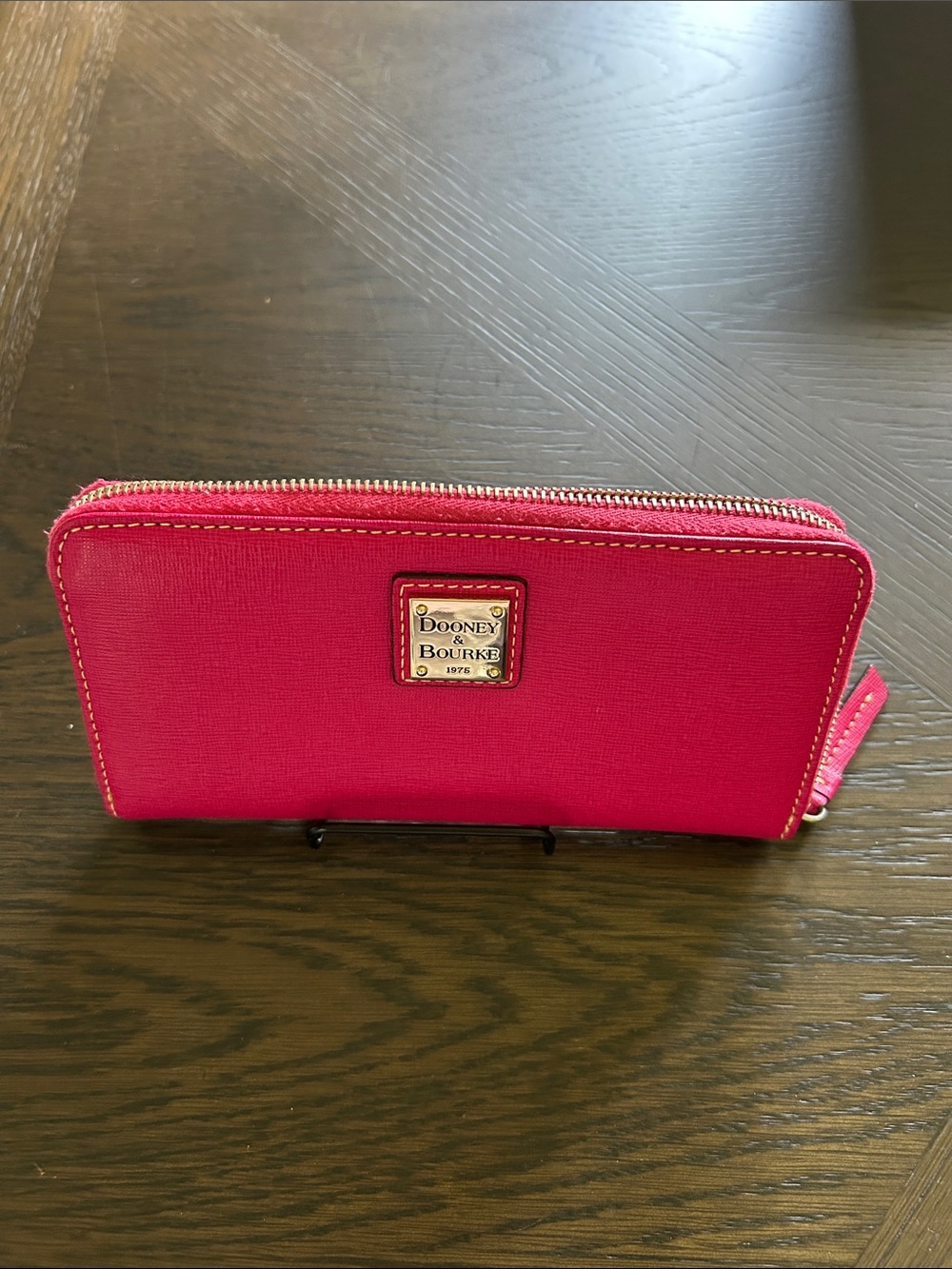 Dooney & Bourke Large Saffiano Pink Zip Around Wallet EXCELLENT CONDITION